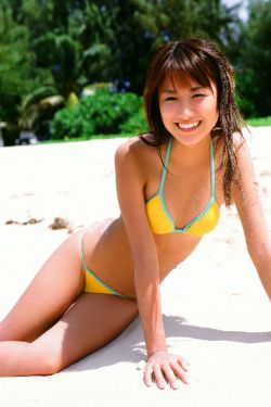 片山莉乃